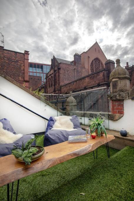 City Superhost: Luxury Deansgate Townhouse Manchester Zewnętrze zdjęcie